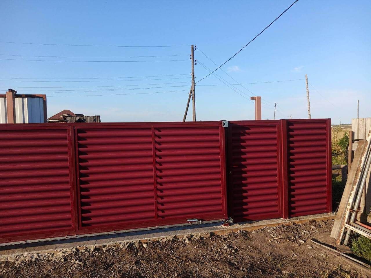 Забор-жалюзи 44м RAL3005/3005 Красное Вино двусторонний фото 2 в Старой Руссе