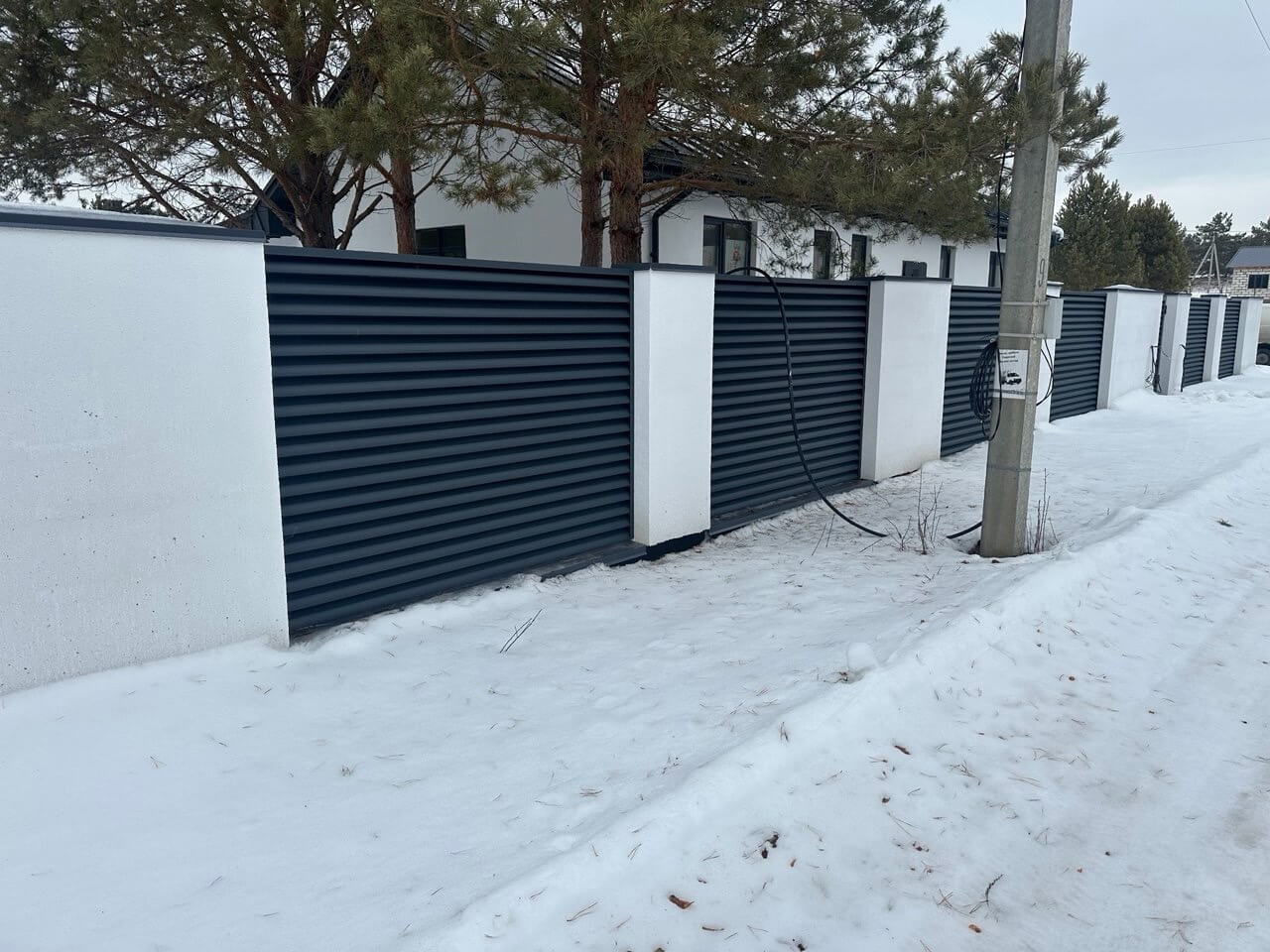 Забор-жалюзи 76м RAL7024/7024 Серый Графит двусторонний МАТТЕ фото 3 в Старой Руссе